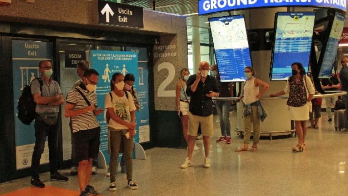 Rientrati in Italia da Malta gli studenti positivi