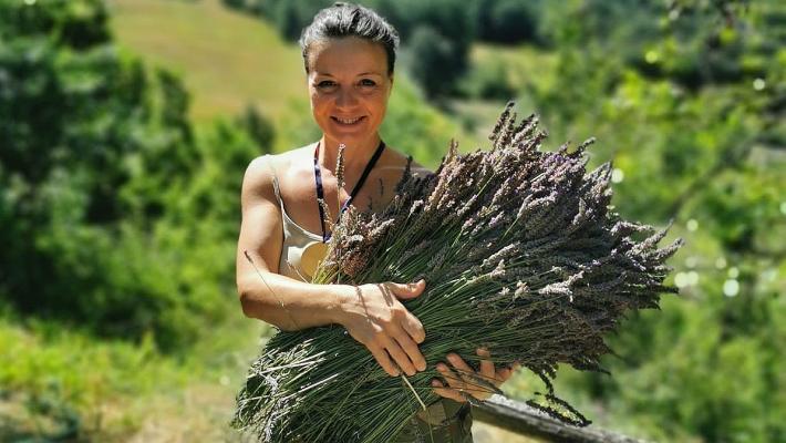 Emanuela: "Realizzo in Valtaro  i miei sogni color lavanda"