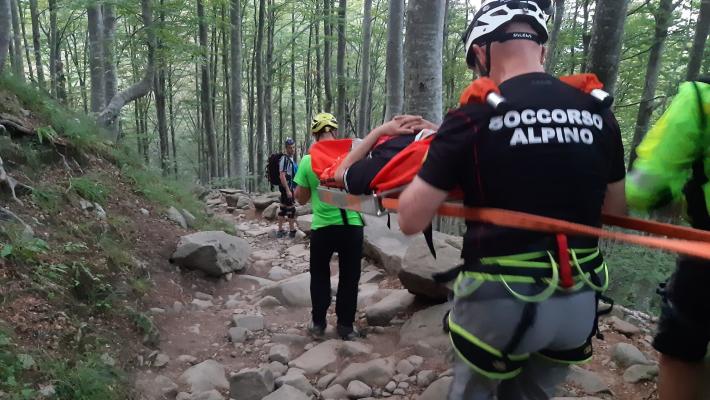 Lago Santo, escursionista ha un malore: soccorso e  curato