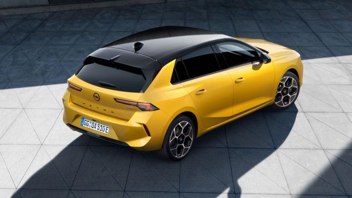 La nuova Opel Astra taglia col passato