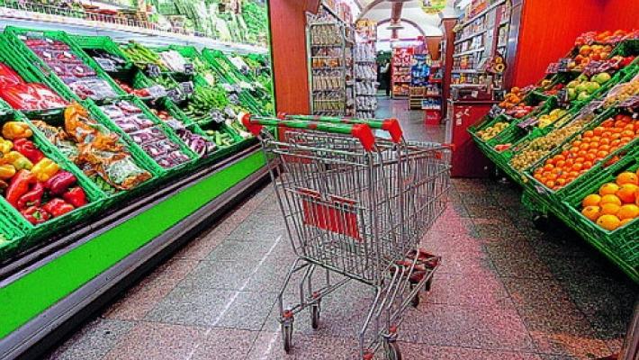 Al supermercato per rubare nelle borsette. Ma la vittima,a Soragna, se ne accorge: fermata e segnalata uno giovane ladra