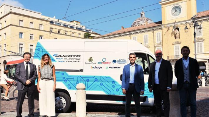 Le consegne in centro? Arriva il van sharing per i commercianti che preferiscono l'elettrico