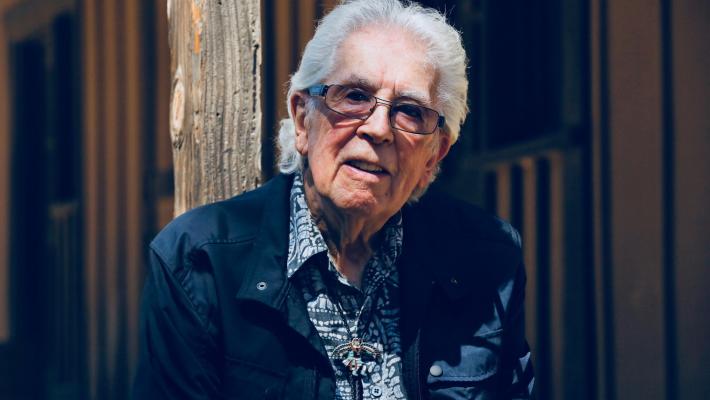 Il grande bluesman John Mayall a 88 anni si ritira dalle scene (annullate e rimborsate le date italiale del 2022)