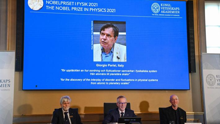 Nobel per la Fisica all'italiano Parisi: premiato per gli studi sui sistemi complessi