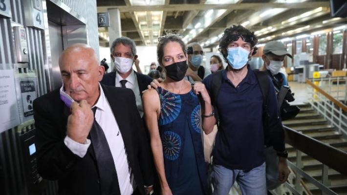 La nonna: "L'Italia ha ucciso i miei cari, Eitan resti in Israele"