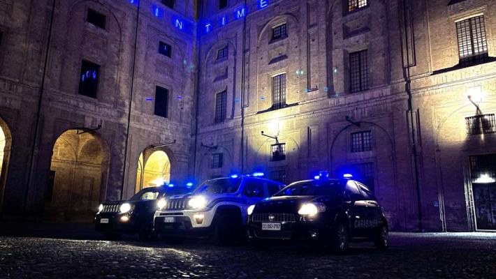 Maxi-controlli: 9 denunce, sequestro di droga e 8 multati. Uno stava urinando contro i muri della Pilotta