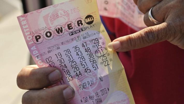 Francia, jackpot record per la lotteria europea:  vinti 220 milioni di euro