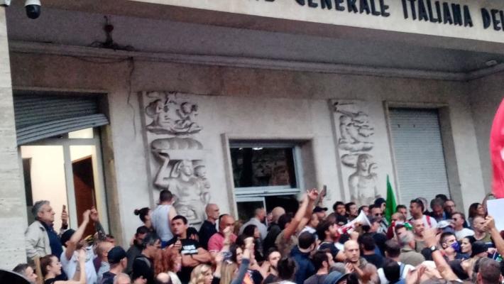 Scontri a Roma e assalto alla Cgil: altre 6 misure cautelari, sono tutti appartenenti a Forza Nuova