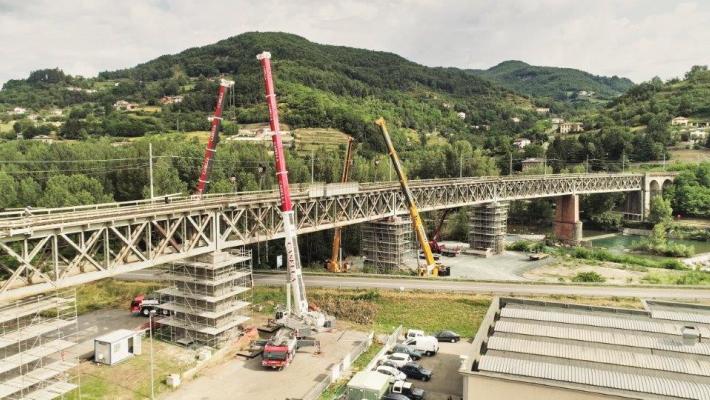 Parma–La Spezia: lavori  al viadotto ferroviario sul fiume Taro