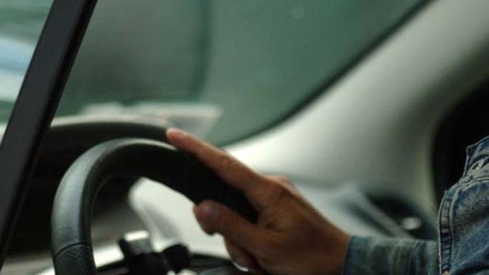 Alla guida con un permesso di circolazione falso: nei guai un 55enne parmense e un "collega" di Guastalla