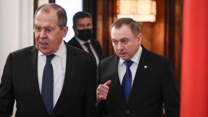 Ministro Minsk a Mosca, 'auspichiamo reazione congiunta'