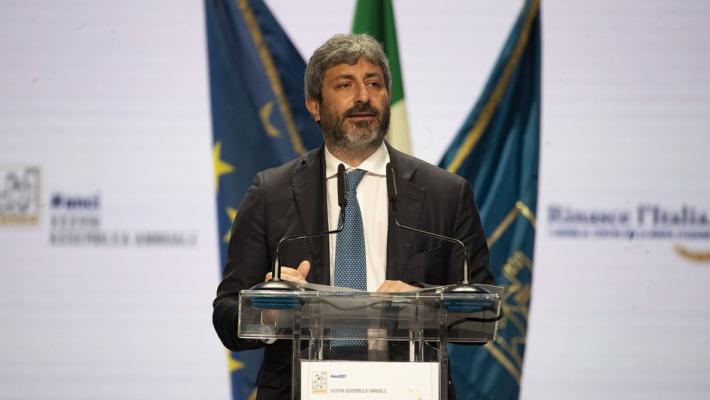 Fico: «Deciderà il Movimento se dialogare con Pizzarotti»
