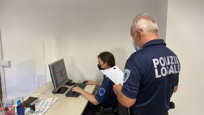 Scorribanda al Foro: scoperti i tre giovanissimi autori