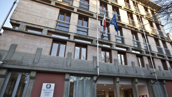 Rumori, minacce e poi l'aggressione: quando lo stalker è il vicino di casa