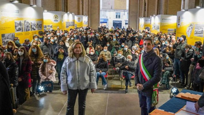 532 studenti da dieci e lode sotto i Portici del Grano premiati dal sindaco