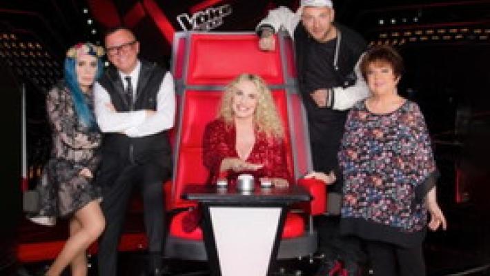 Antonella Clerici torna con "The Voice Senior" su Rai1
