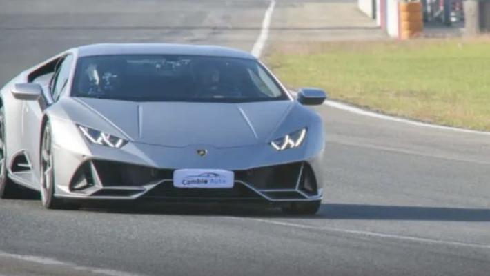 "Un venerdì da pilota" il 10 dicembre a Varano