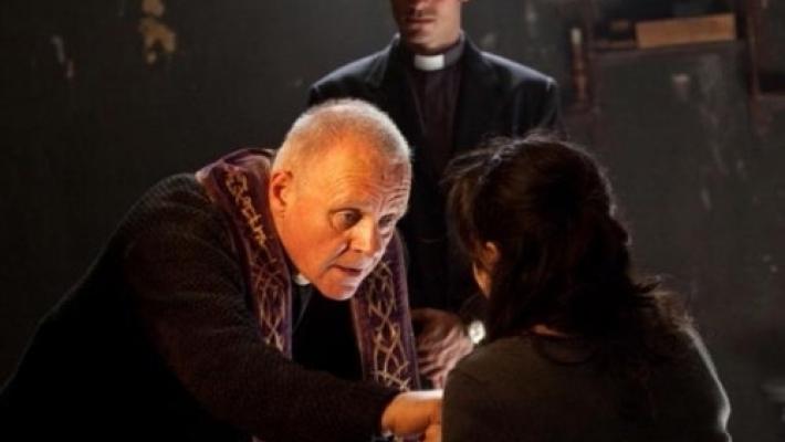 Incendi a Los Angeles, distrutta anche la villa di Anthony Hopkins 