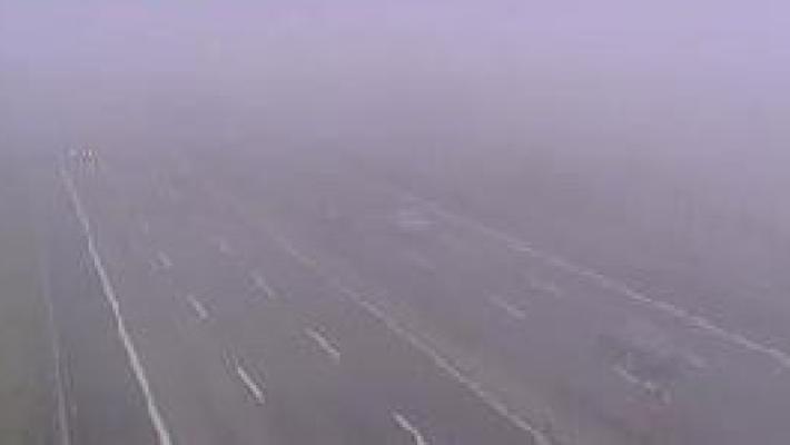 A1, nebbia in serata fra Milano e Reggio Emilia: visibilità 150 metri. Disagi anche in Autocisa 