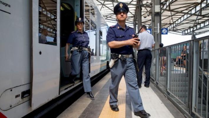 Turista smarrisce in treno 20.000 euro, la Polfer glieli trova 