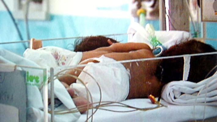 Roma, neonato arriva morto all'ospedale. Forse un'emorragia dopo una circoncisione in casa