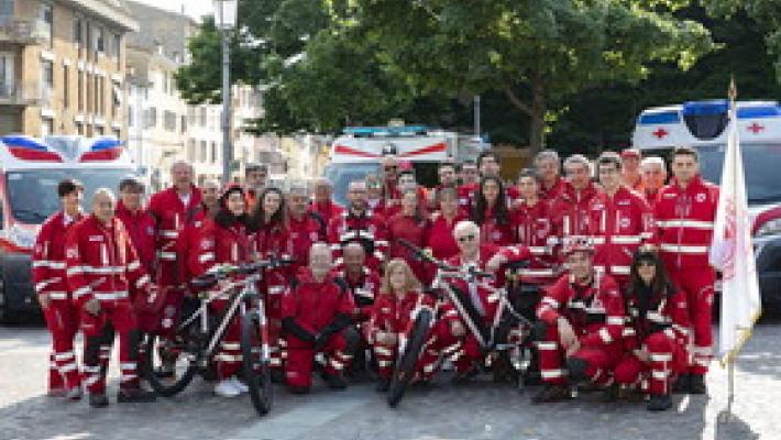 Croce rossa, gli angeli da oggi viaggiano anche in bicicletta 