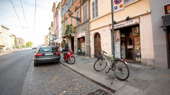 Gli stalli per disabili? Invisibili