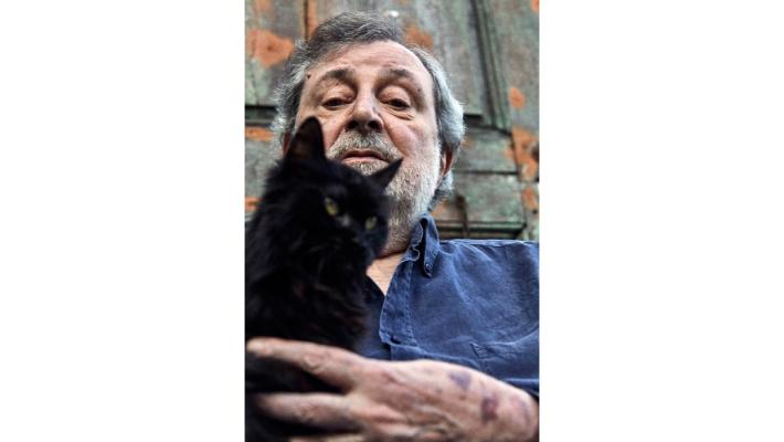 Guccini, non so cos'&egrave; lo streaming, canto con gli amici