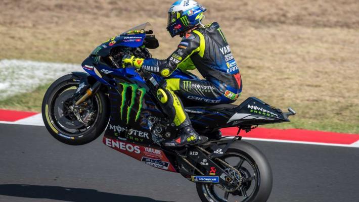 Rossi all'ultima gara "Io icona MotoGp, la vittoria più bella"