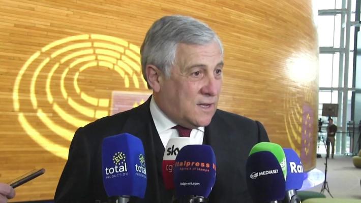 Tajani: "E' l'ora di una pace giusta per l'Ucraina"