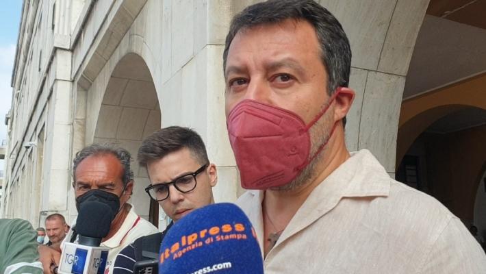 Pensioni, Salvini "Legge Fornero va azzerata. Quota 41 costerebbe 1 mld"