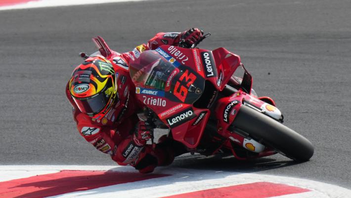 Martin in pole in Malesia, Bagnaia cade ed è nono in griglia