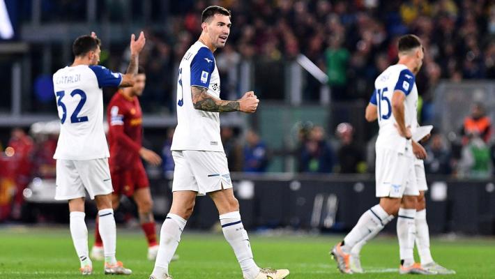 Alla Lazio il derby di Roma, decide Felipe Anderson