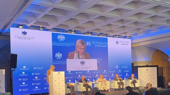 Lavoro, Calderone "Abbiamo 1 milione di posti scoperti"