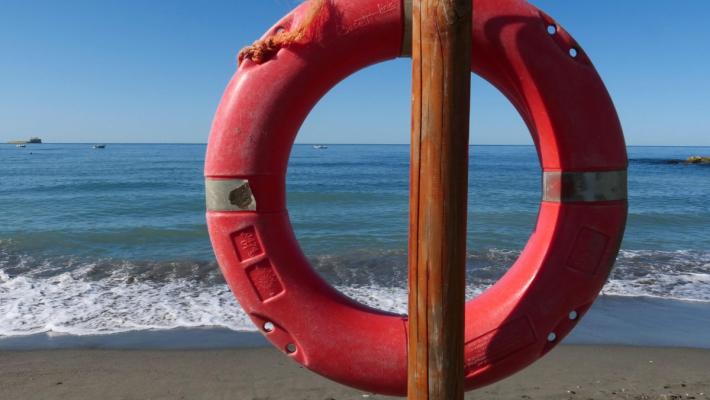 Corte Ue "No al rinnovo automatico delle concessioni balneari"