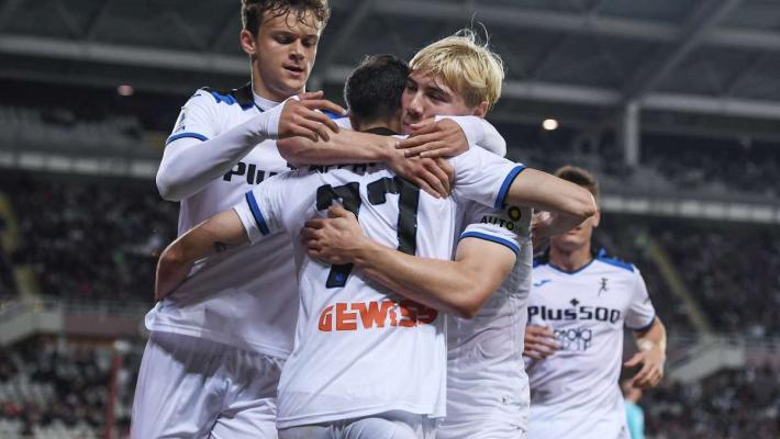 Decide Zapata, Atalanta corsara 2-1 in casa del Toro