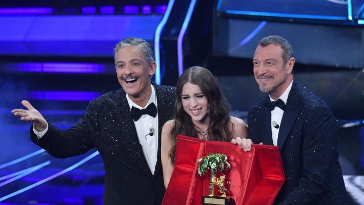 Sanremo, ascolti record per la serata finale con 14 mln e 74.1% share