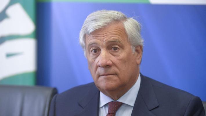 Tajani "Dedichiamo la vittoria in Abruzzo a SilviO Berlusconi"