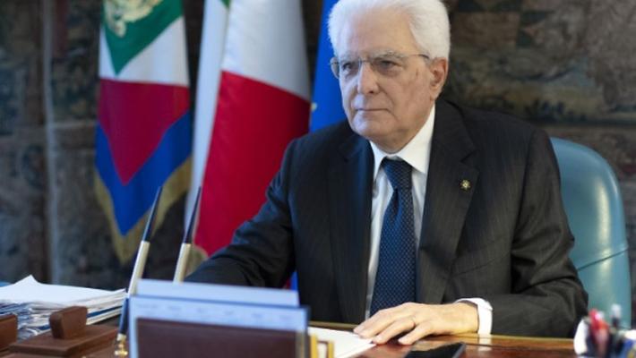 Mattarella "Rimuovere ovunque ostacoli alla libertà d'informazione"