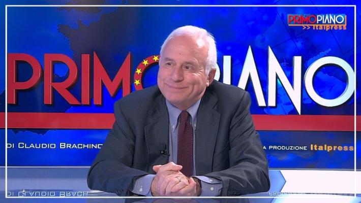 Tarquinio "Ho scelto il Pd per il solidarismo, l'Ue promuova la pace"