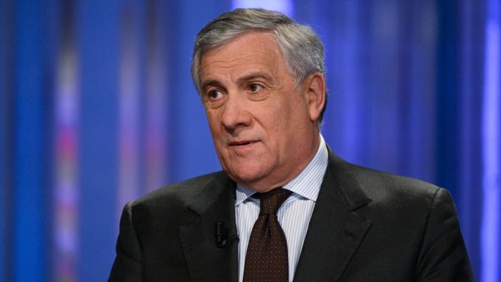 Tajani "Gli italiani lascino il Libano il prima possibile"