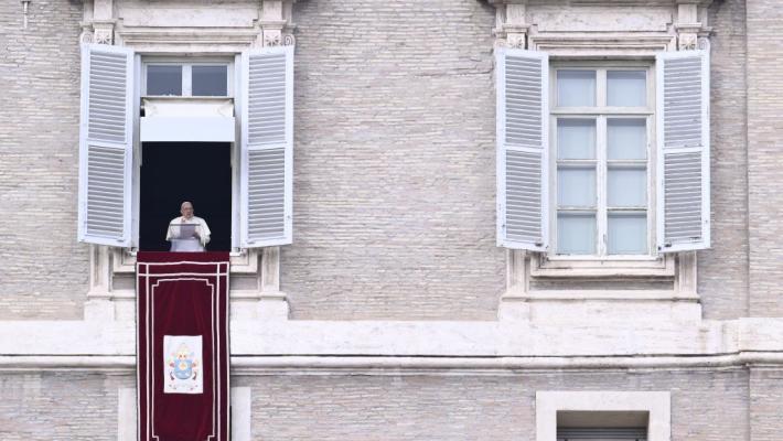 Papa Francesco "In Ucraina non sia abolita nessuna chiesa cristiana"