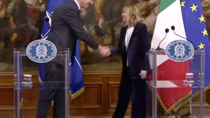 Meloni incontra Rutte "La Nato pilastro imprescindibile per sicurezza"