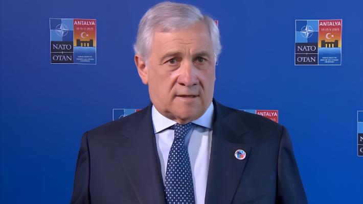 Tajani al vertice Nato "La Russia non vuole accelerare sulla pace"