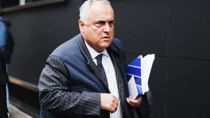 Minacce a Lotito per far cedere la Lazio: 5 indagati