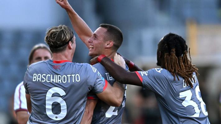 Cremonese regina per una notte, il Sassuolo cede 3-2