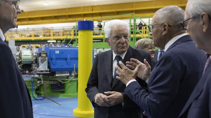 Mattarella "Momento sofferto di contrapposizioni e intolleranze"