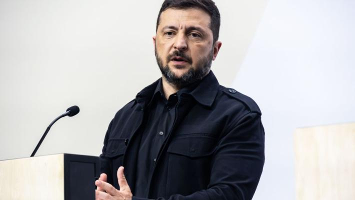 Ucraina, Zelensky "Nuovo attacco dei russi con 50 missili e 500 droni"