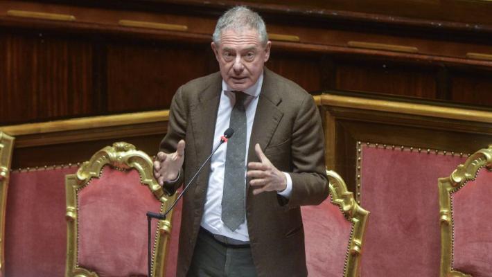 Urso "Italia e Germania all'Ue, cambiare rotta su automotive"