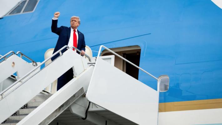 Trump accolto a Ben Gurion da Herzog e Netanyahu